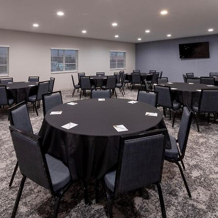 Grandstay Hotel & Suites Algona Buitenkant foto