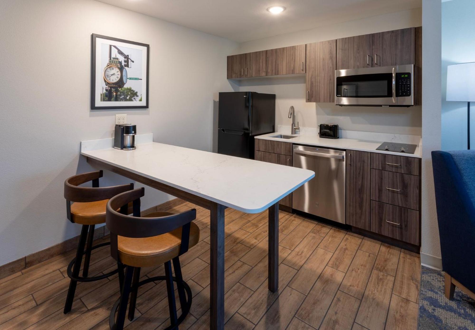 Grandstay Hotel & Suites Algona Buitenkant foto